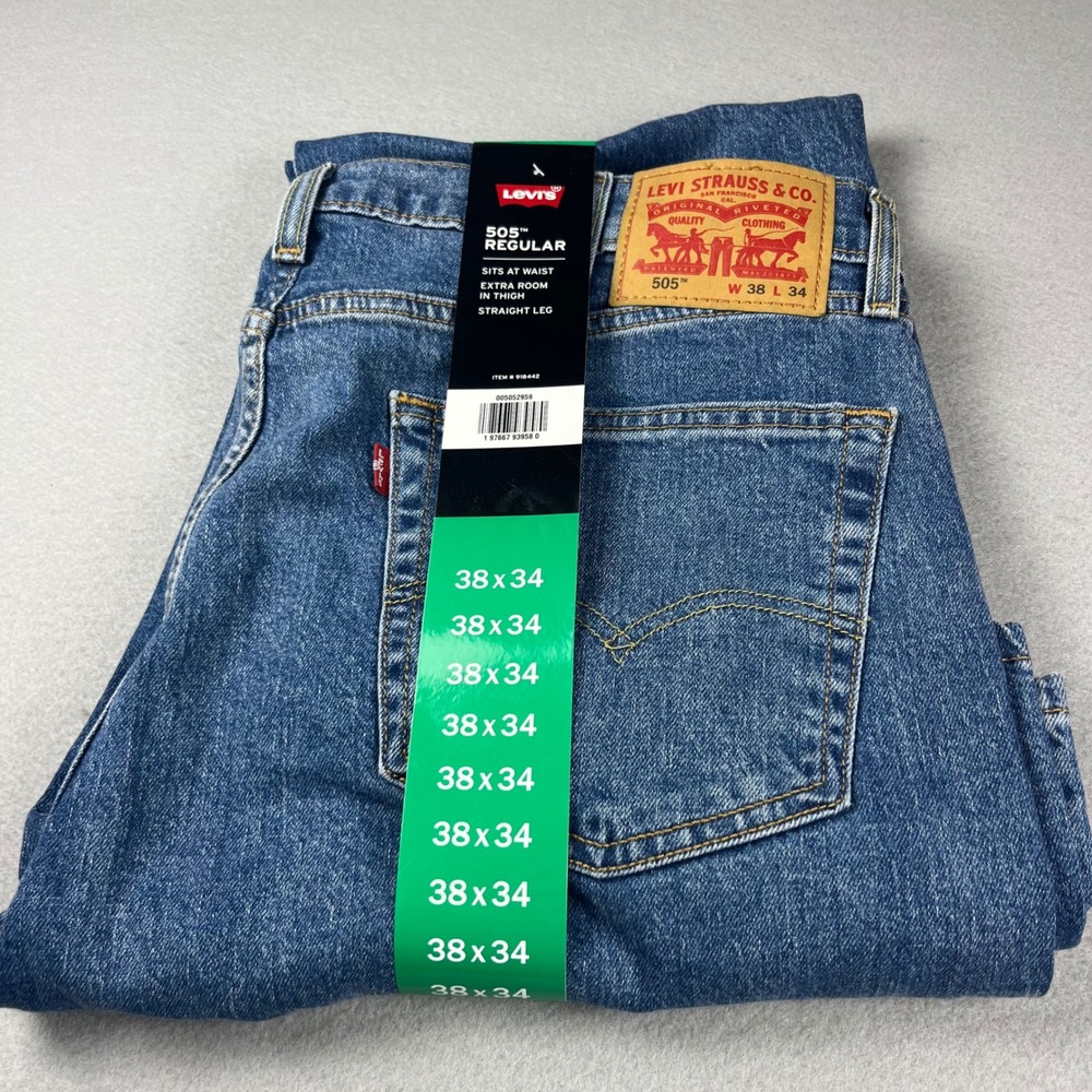 Levis 505 Regular Fit Straight Leg Jeans Mens 38x34 Medium Wash Blue Denim NWT